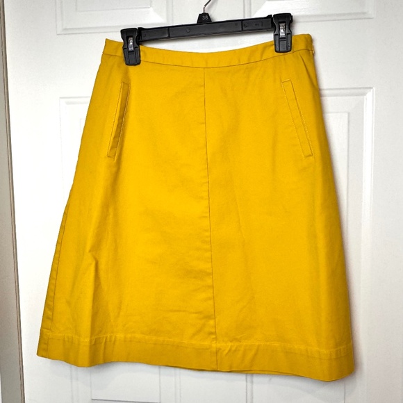 Boden Slight A-Line Golden Yellow Skirt - Picture 1 of 8
